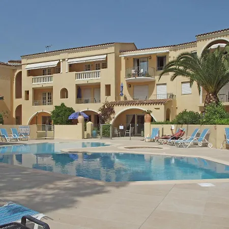 Apartman Spacious With Swimming Pool In Gassin *